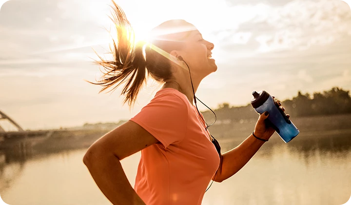 Frau bei Lauftraining Frau bei Lauftraining